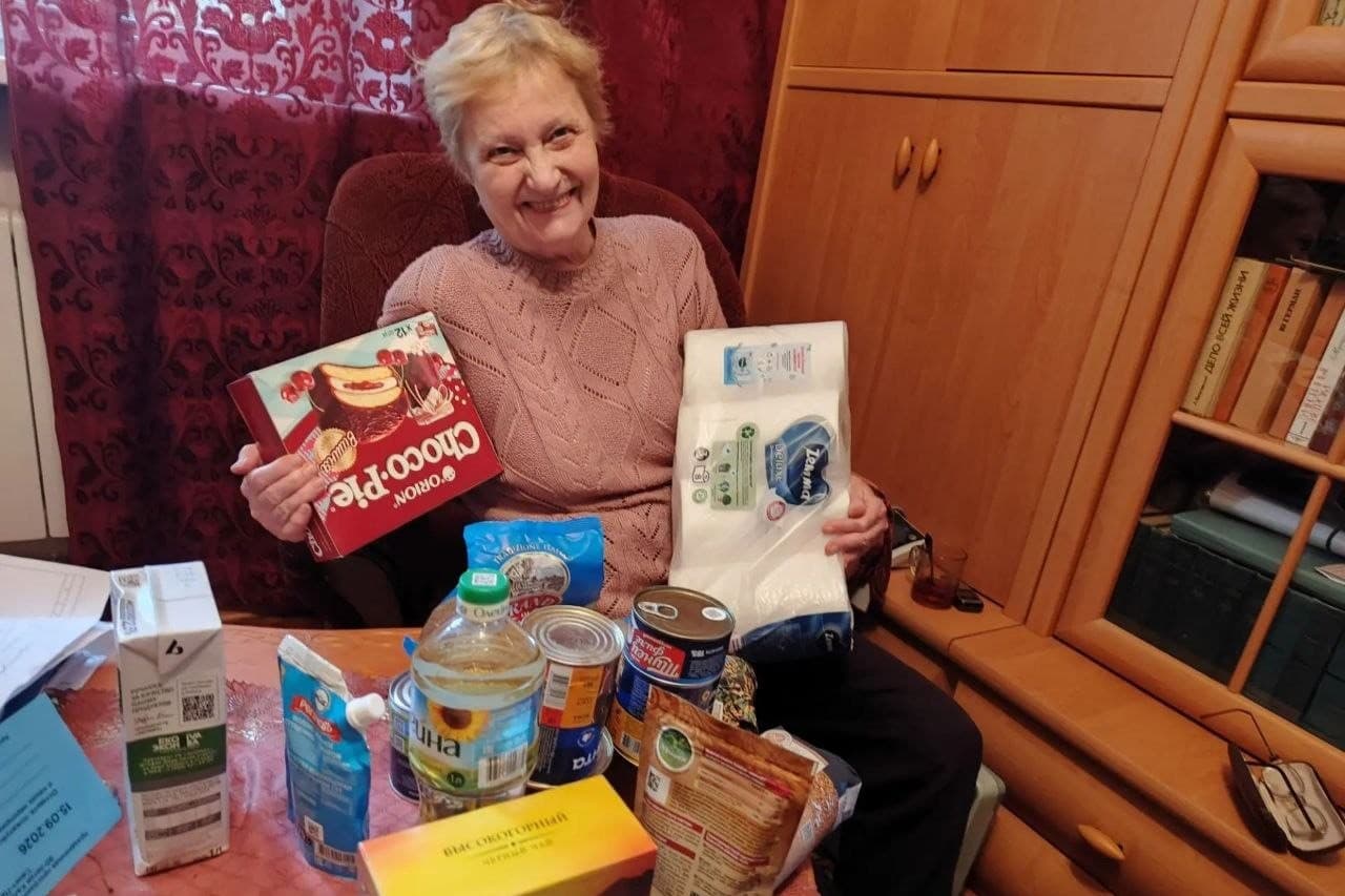 Помогли закупить продукты и лекарства для пожилых людей